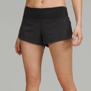 Lulu lemon speed up low rise lined shorts 2.5